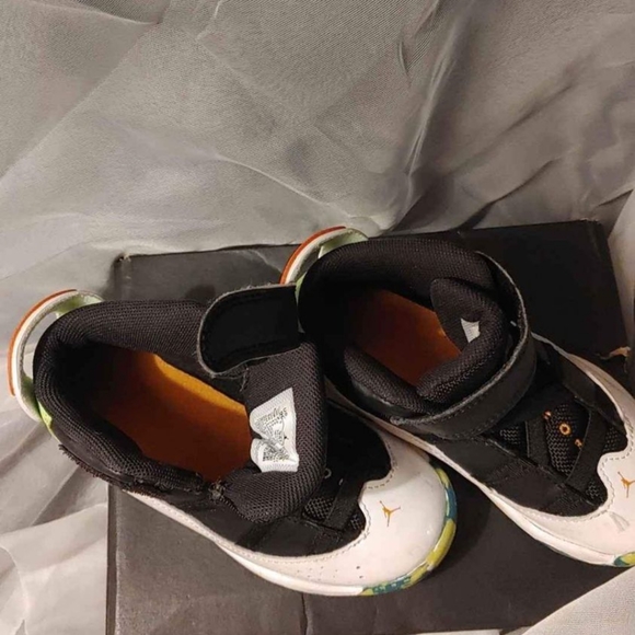 Jordan Six Rings - Picture 3 of 6